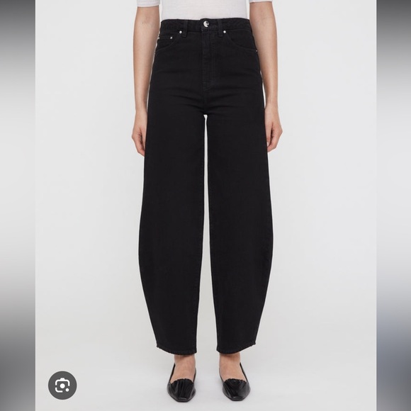 Toteme Barrel Leg Jeans - Black - Picture 4 of 10
